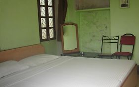 Shivakashi Guest House Varanasi