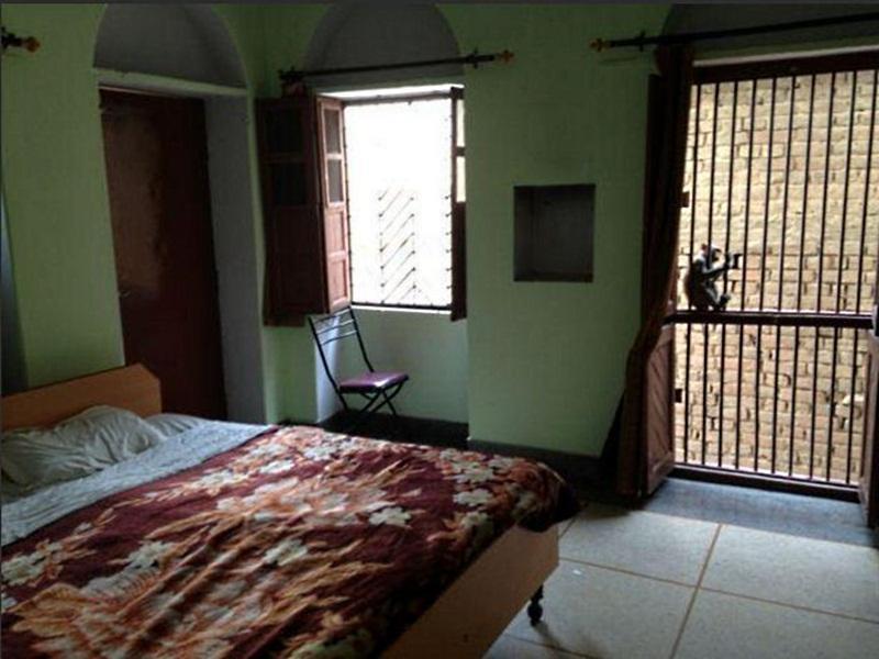 Shivakashi Guest House Varanasi Exterior photo